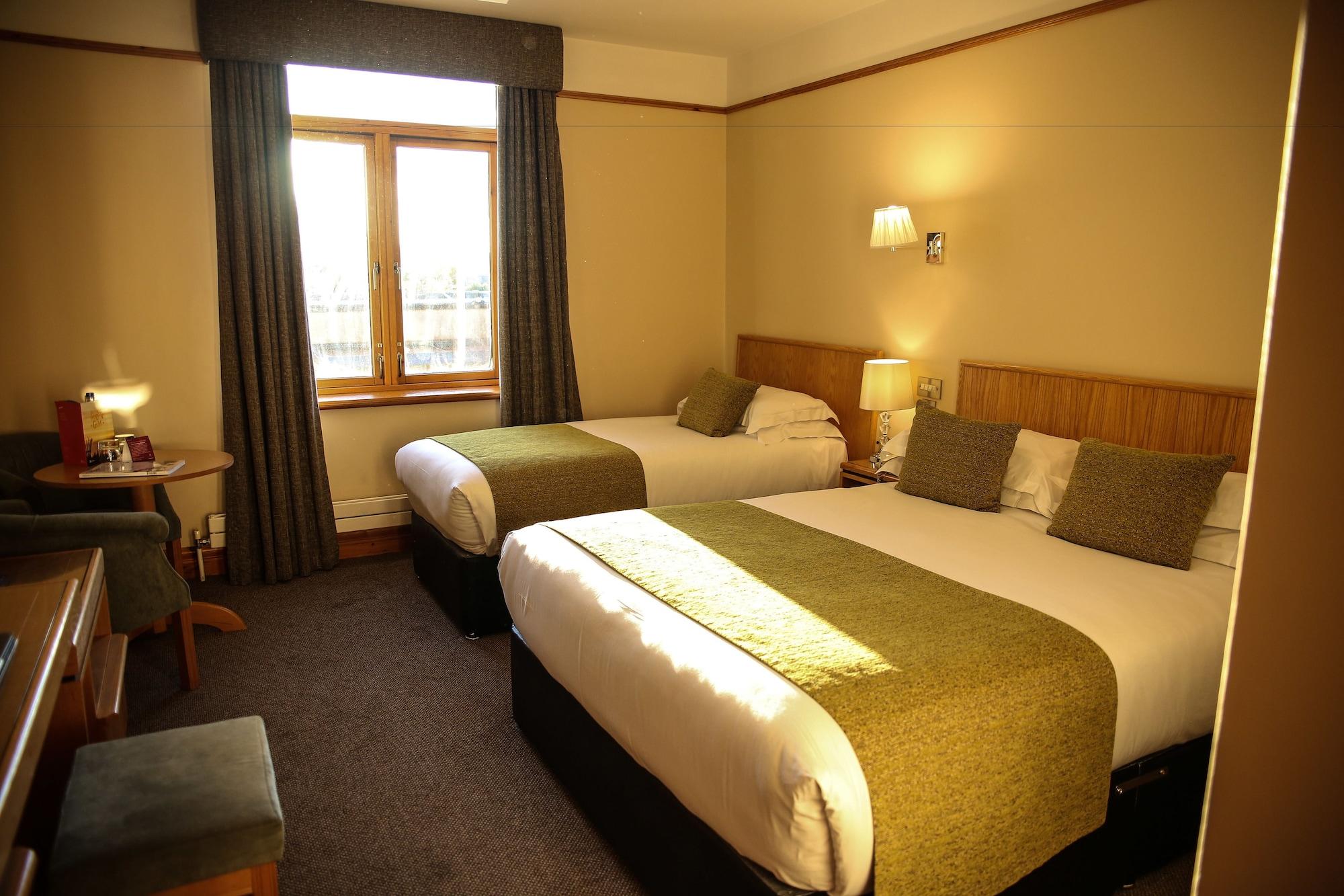Tullamore Court Hotel Экстерьер фото