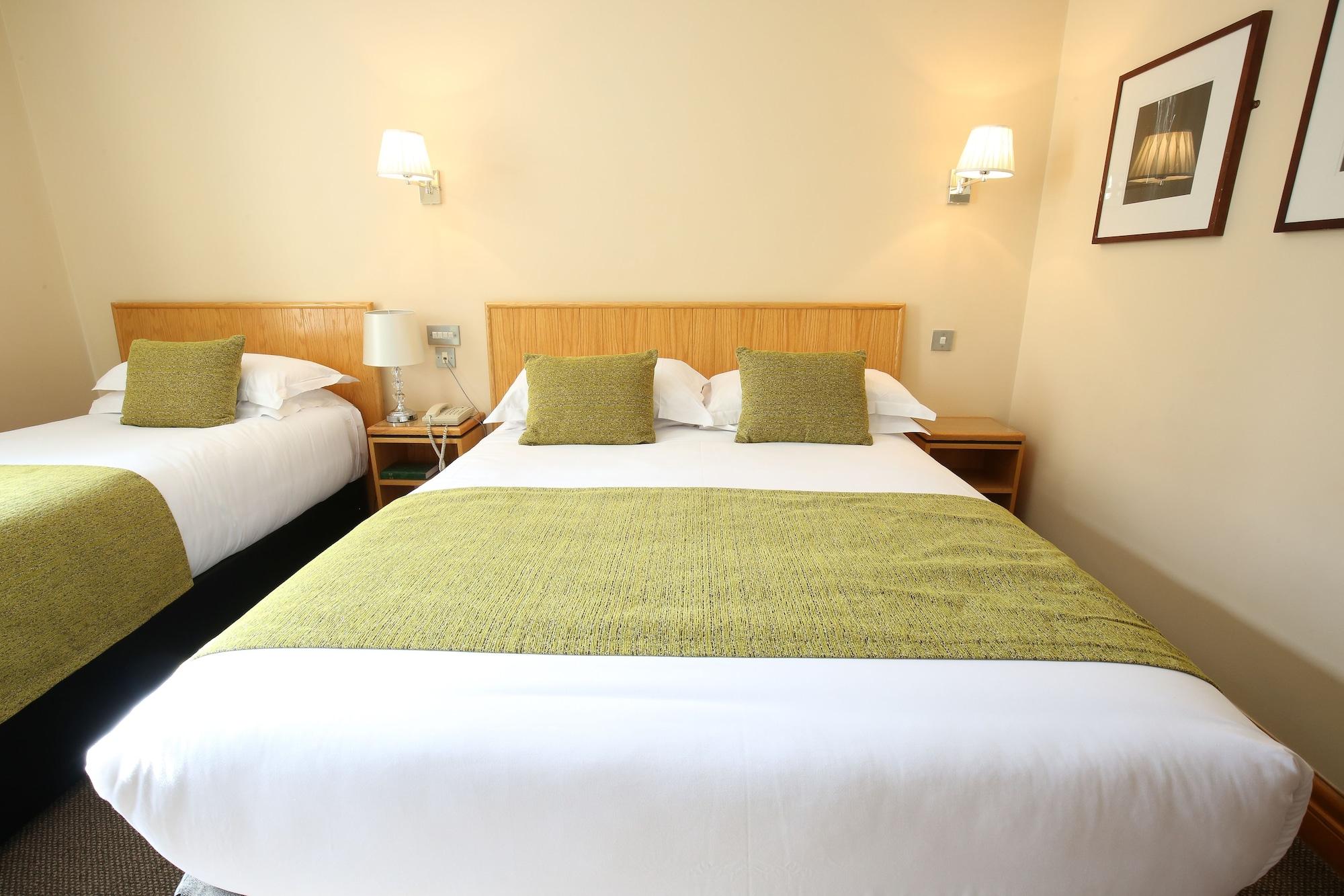 Tullamore Court Hotel Экстерьер фото