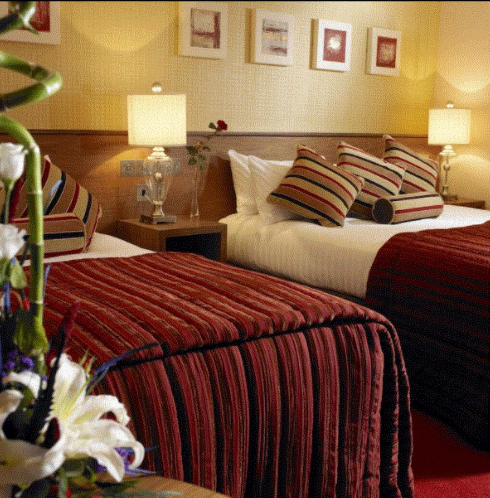 Tullamore Court Hotel Экстерьер фото