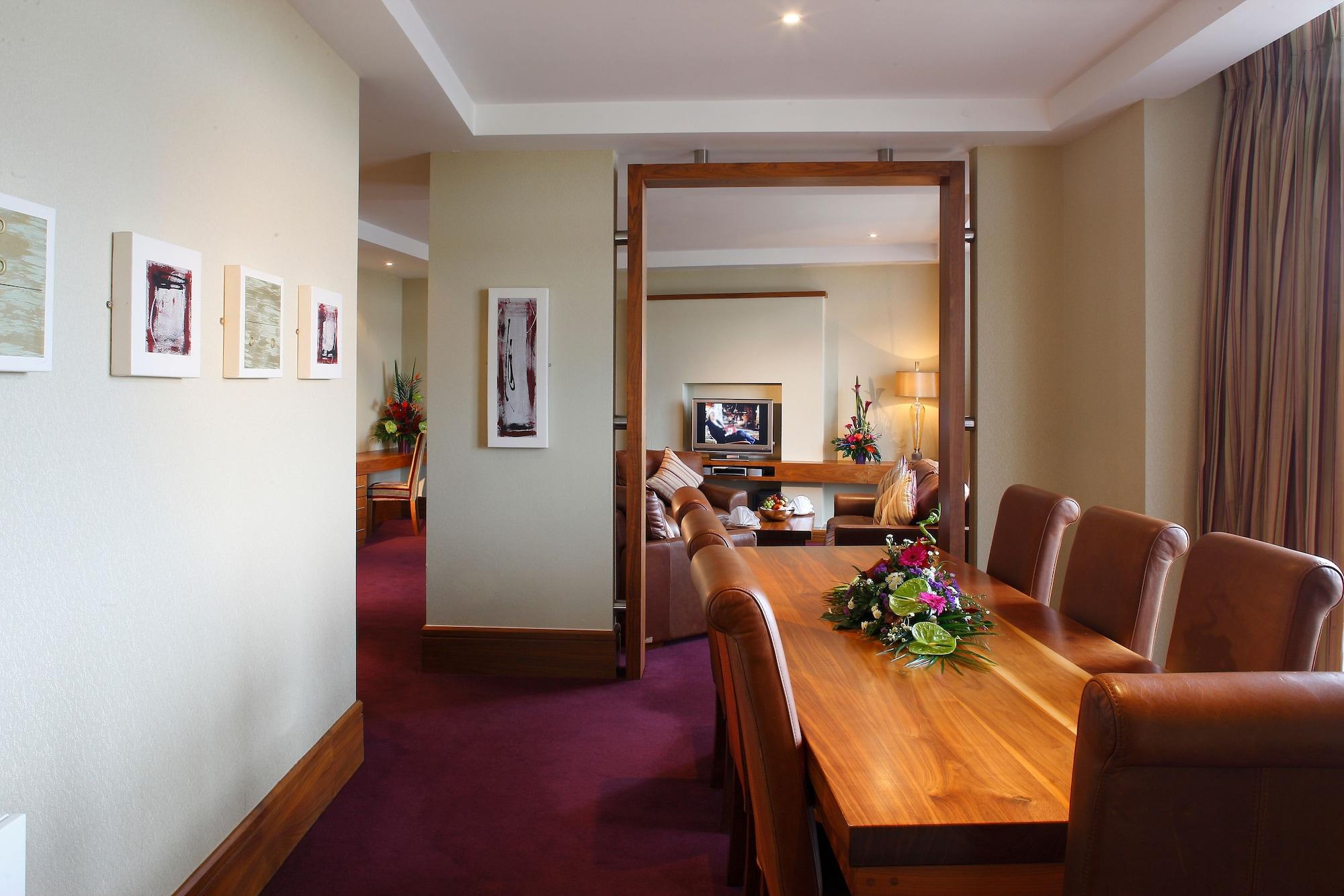 Tullamore Court Hotel Экстерьер фото