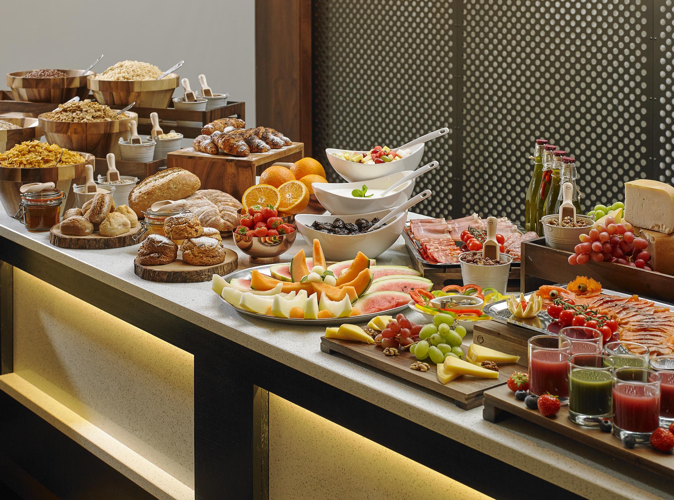 Tullamore Court Hotel Экстерьер фото